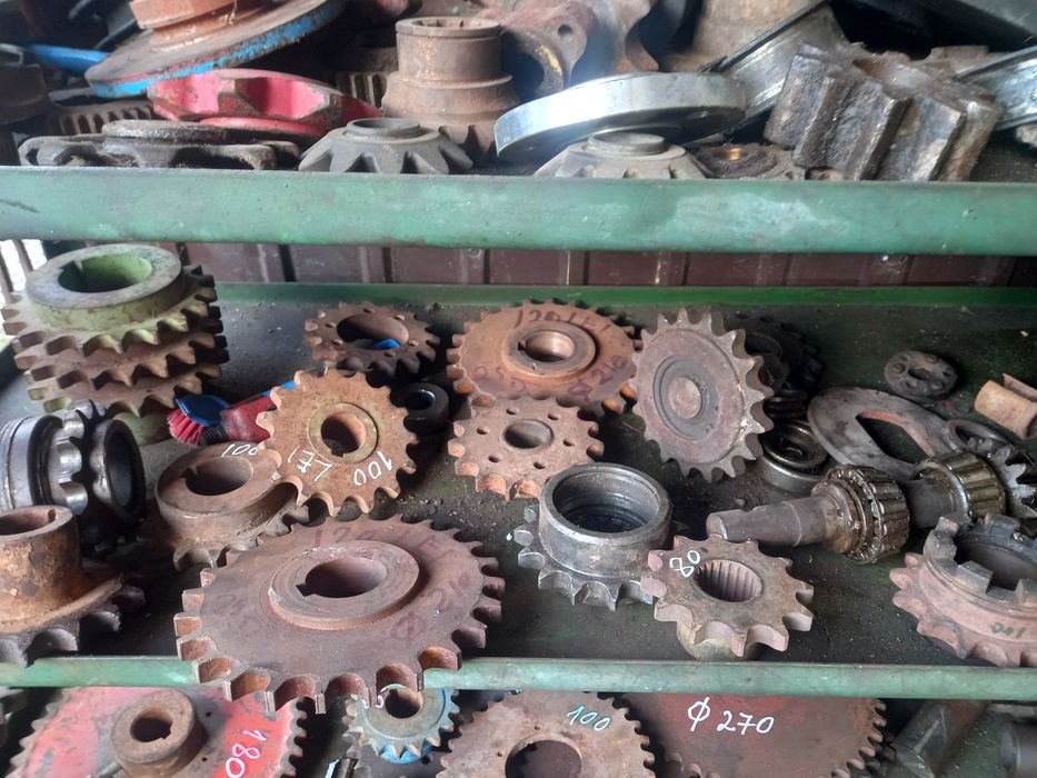 pinion troliu 16b