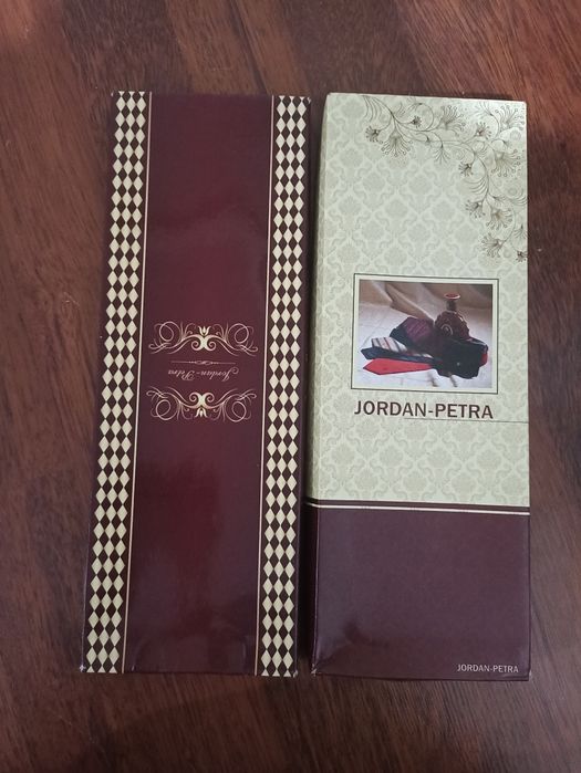 Продам галстук новый