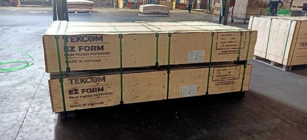 Водоустойчив Шперплат Каучуково  Дърво, 21х1250х2500 мм