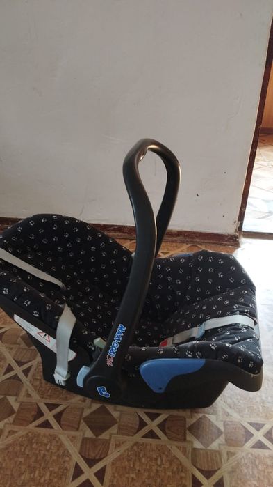 Продам авто кресло