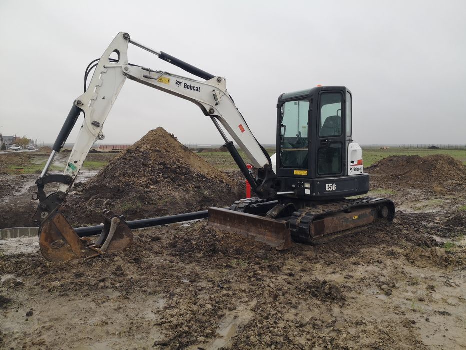 Excavator miniexcavator Bobcat E50
