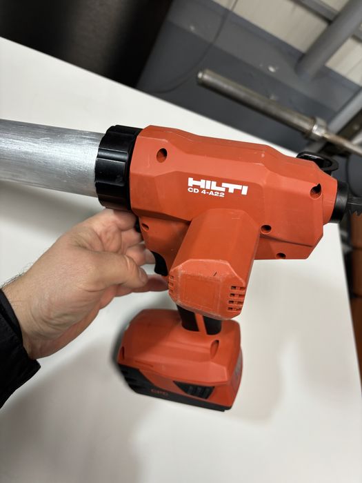 Pistol silicon hilti