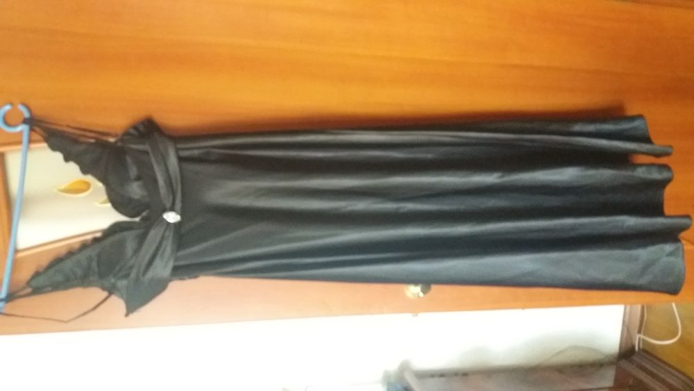 Продается вечернее платье