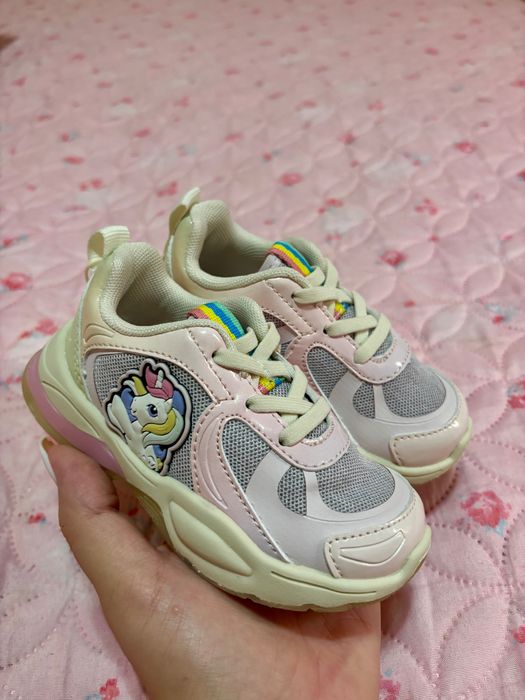 Детски обувки ZARA