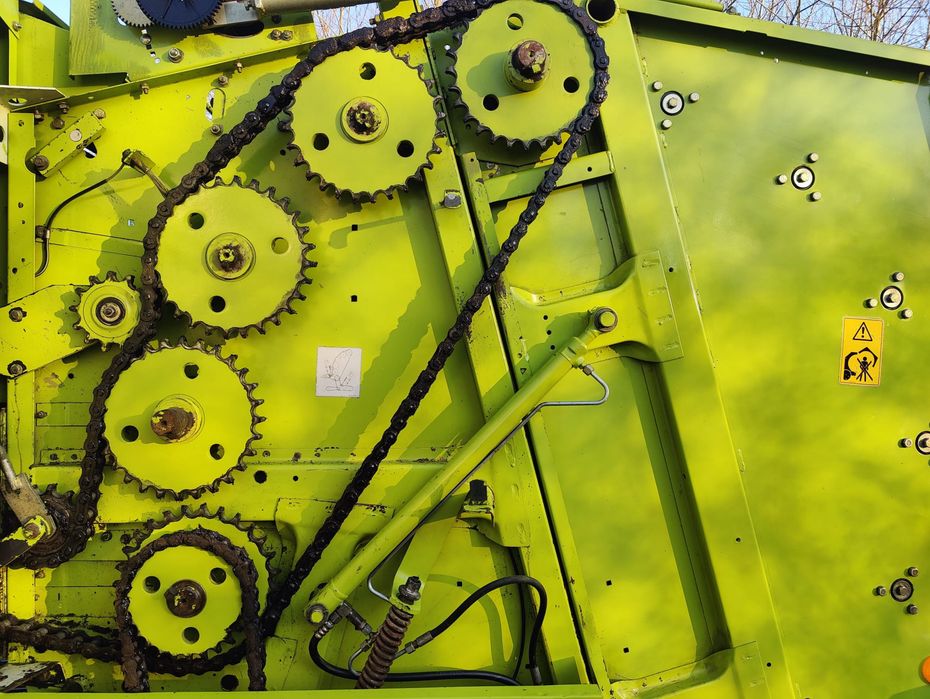 Balotiera/presa baloti rotunzi Claas rollant 46 Silage