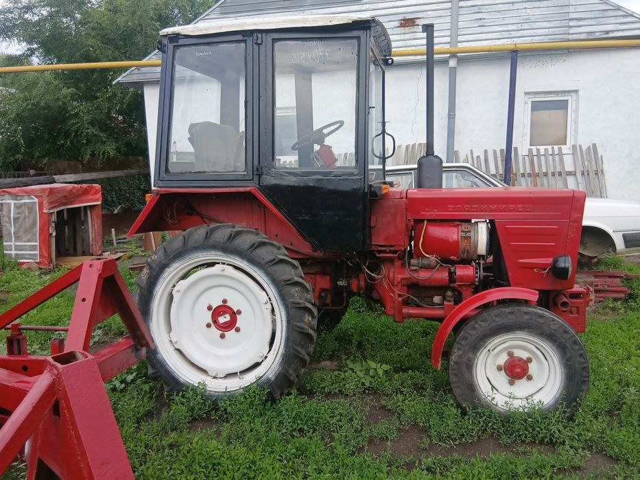 Продам  трактор т 25
