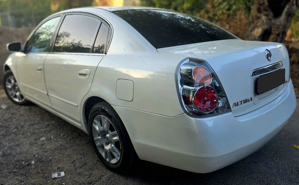 Продам nissan altima L31 3 поколение 2006 года