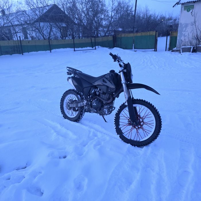 Продам мотоцикл эндуро Ular m7 250cc