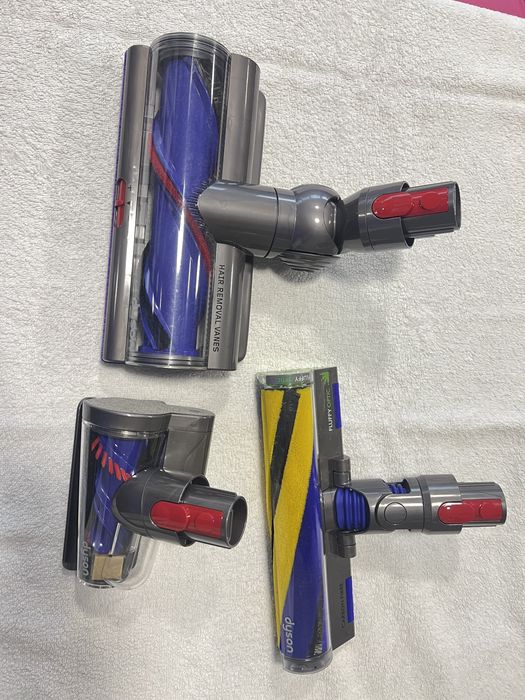 Accesori ,perie dyson gen5 si cot,teava,suport perete