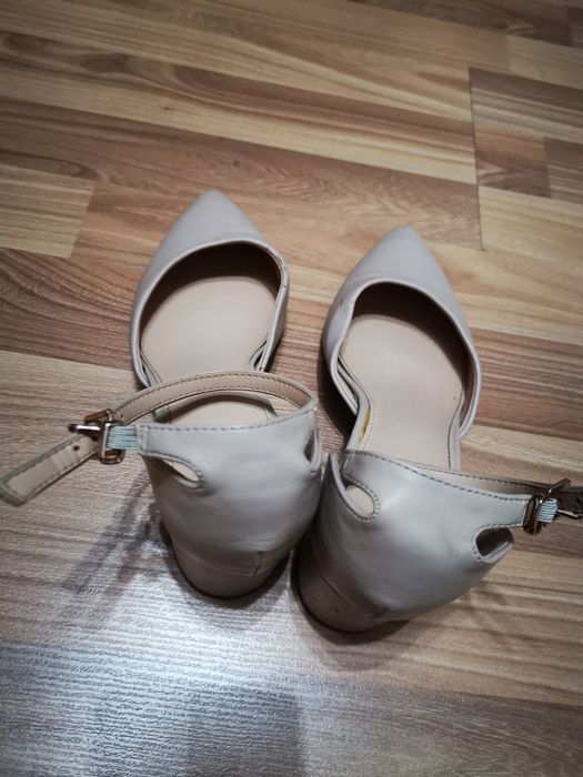 Pantofi eleganti si comozi 36