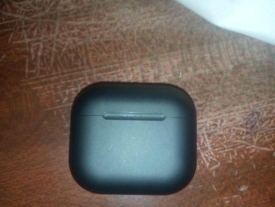 AirPods idiyal 1hafta ishlagan