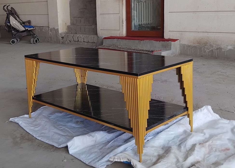 Журнални стол сотилади