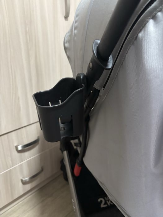 Коляска серый в хорошем состояни