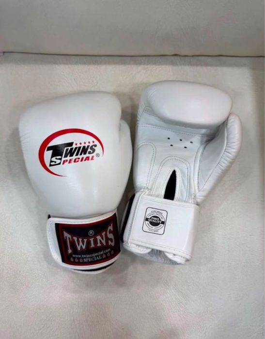 Manusi Box Twins Albe