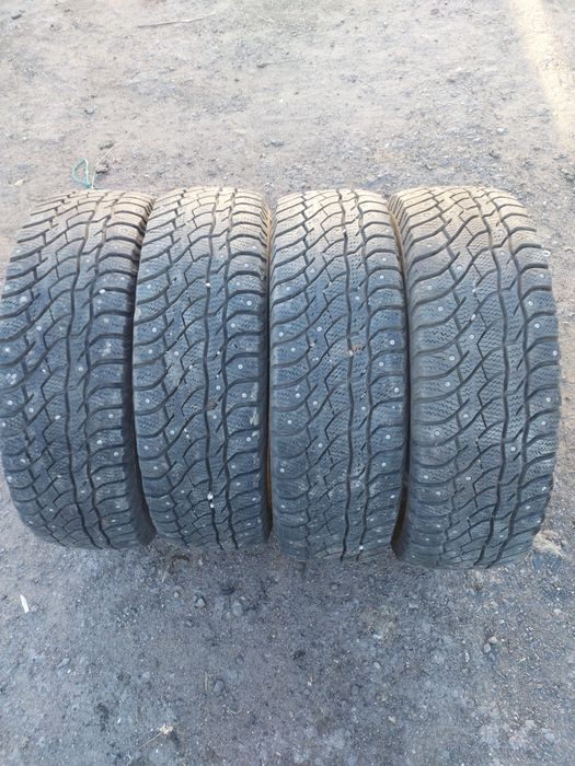 Продам шины зимние