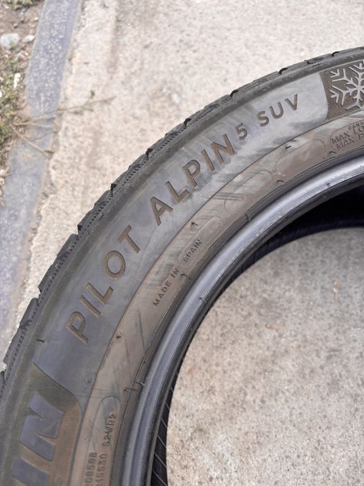 235/55/19 Michelin 4бр