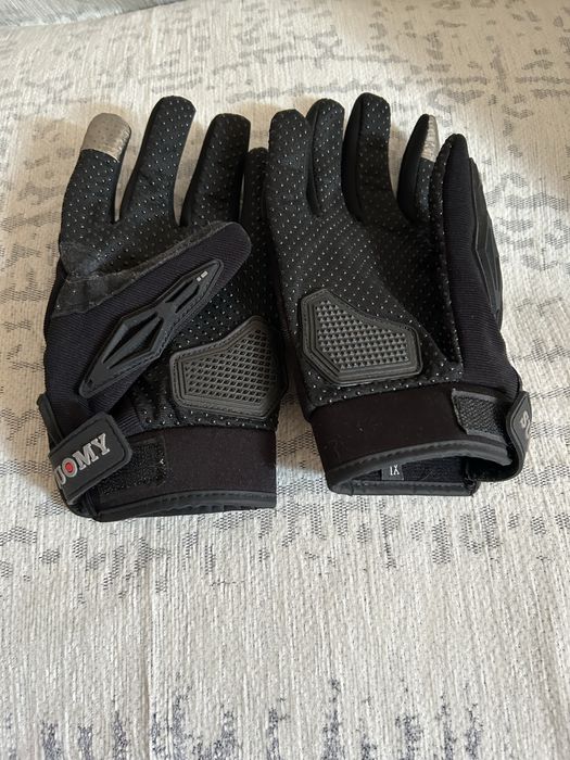 Мото шлеп и перчатики