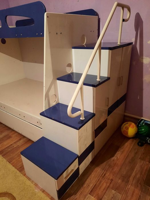 Датская двухярусная кровать