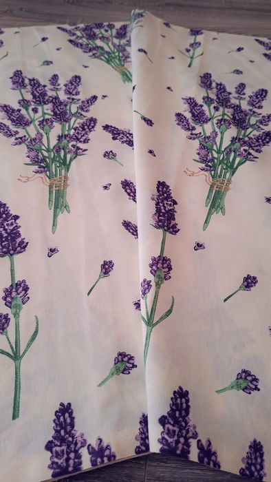 Пролетни комплекти за маса