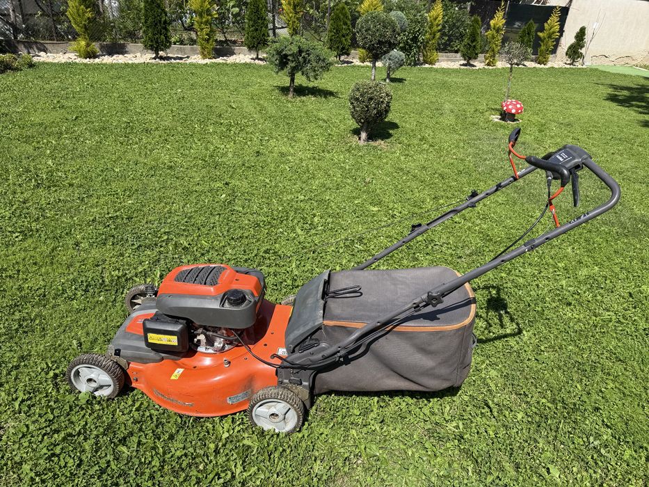 Бензинова самоходна косачка Husqvarna,модел LS356V