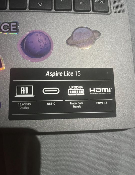 Laptop Acer Aspire Lite 15