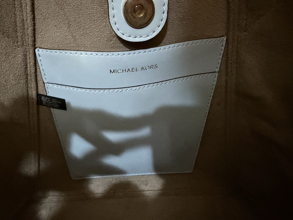 Geanta  bucket casual  Michael Kors