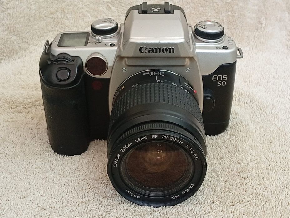 Aparat foto Canon EOS 50E