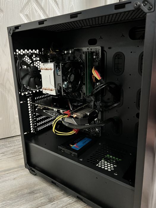 Геймърски компютър i5-9600k | RX-5500 XT