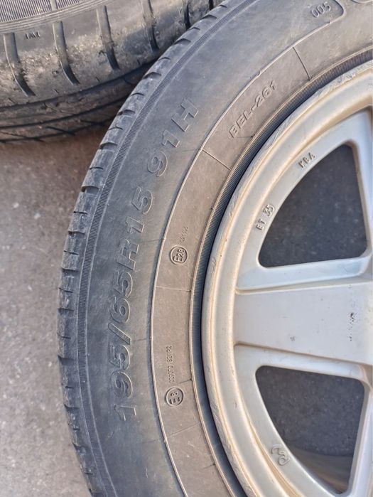 Продам диски с резиной
