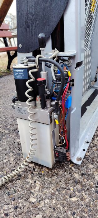 Рампа за инвалиди