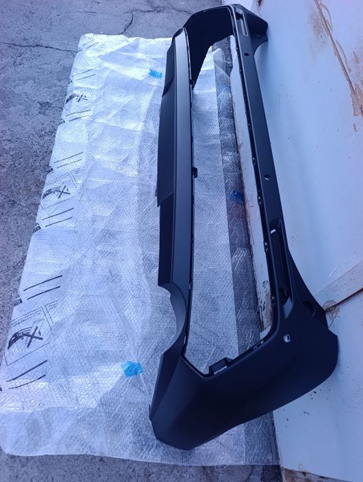 Продам задний бампер Toyota RAV 4, Оригинал!!!