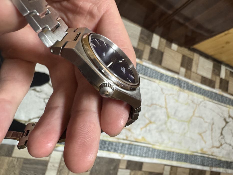 Продам Tissot PRX