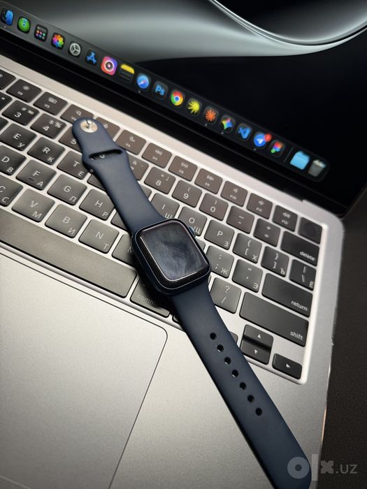 Apple Watch Series 7 41mm Midnight