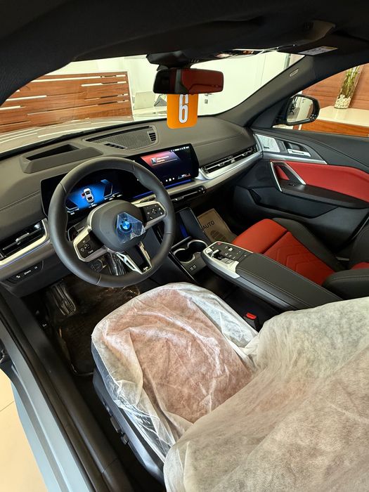 Продам новый BMW iX2 xDrive30 В наличи с официальной гарантией+сервис