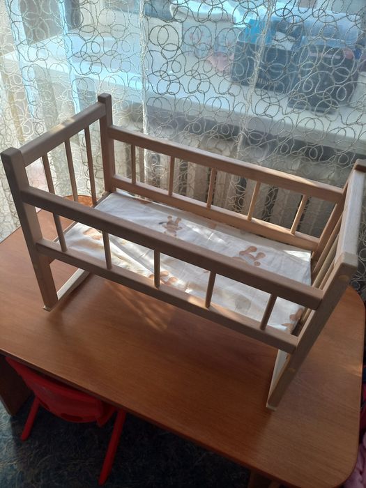 Кроватка- люлька для куклы