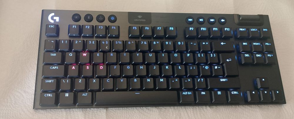 Tastatura Gaming Loghitech Light speed