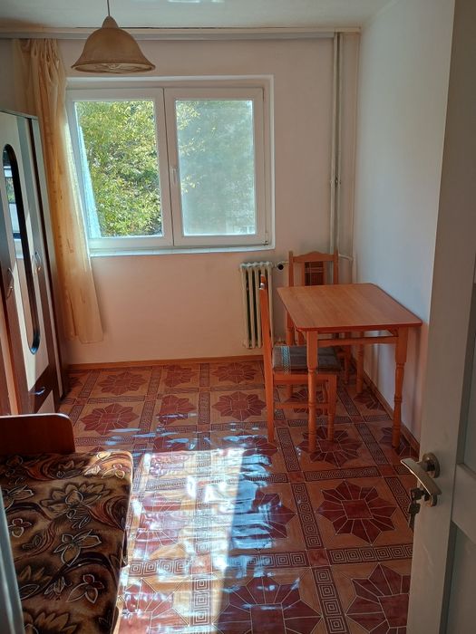 Închiriez garsonieră în Pitești
