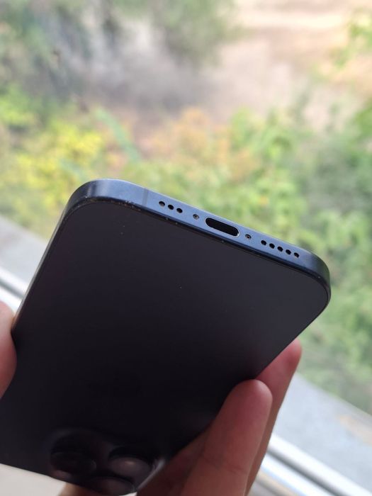 Iphone 15 pro 256gb blue titan
