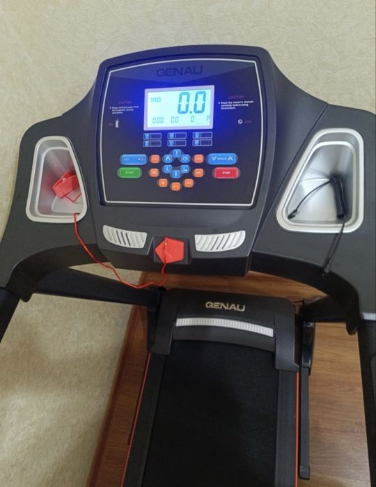 Беговая дорожка genau