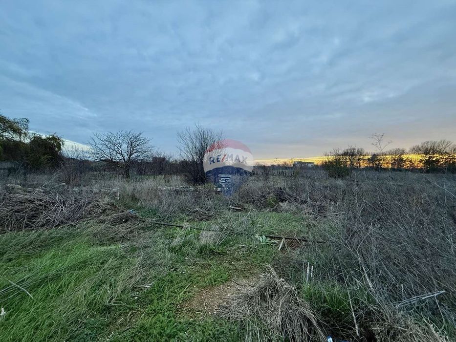 Продава се Парцел в с. Топола, Област Добрич - 2425 кв.м за 16 €/кв.м - Снимка #2