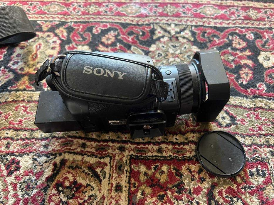 Sony video kamera sotiladi