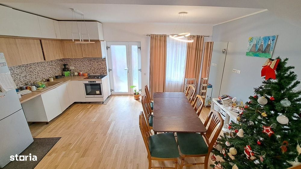 Casa Bragadiru 4 camere 4 bai curte 170 mp incalzire pardoseala