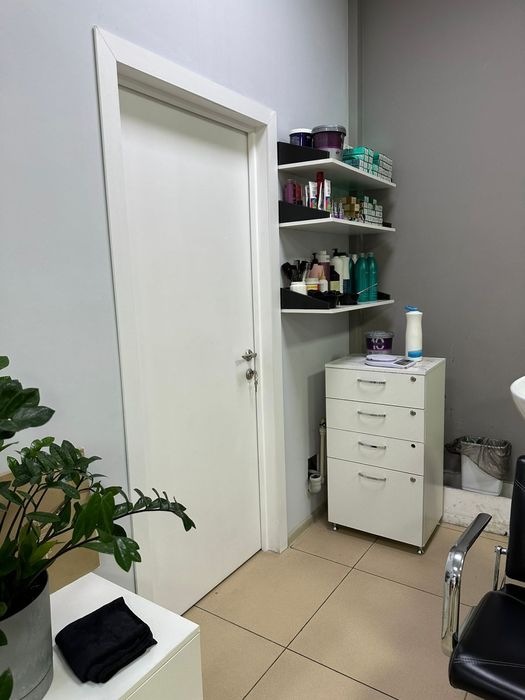 Продам действующий салон красоты