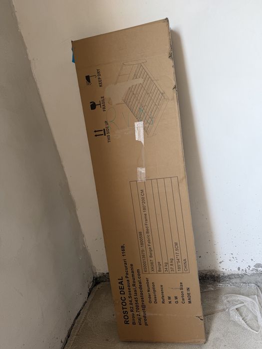 Cadru Pat Tapitat Culoare Bej 180x200 cm - Nou in Cutie