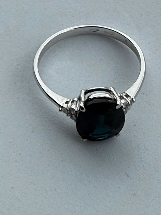 Inel aur alb 18k- Safir natural 2.00 ct si Diamante