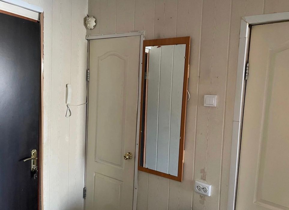 Продам 1ком.квартиру район Гор.парка.