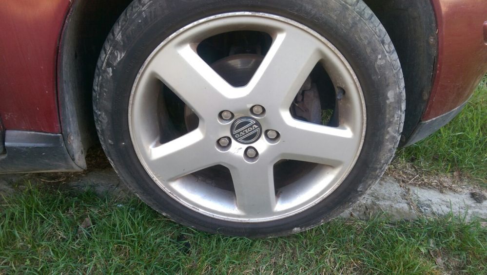 волво v50 1.8 само на части volvo v50 1.8