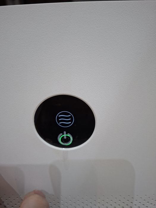 Purificator de aier NI NOU