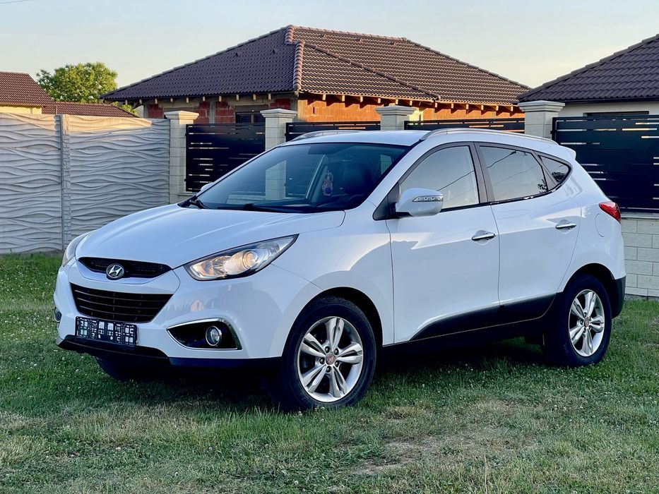 HYUNDAI ix35 2010 — imagine 3
