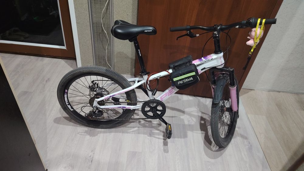 Продам детский велик 5-9 лет